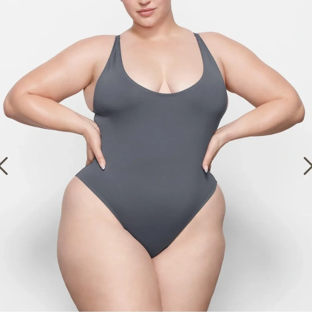 Skims‎ signature swim SCOOP NECK ONE PIECE NWT